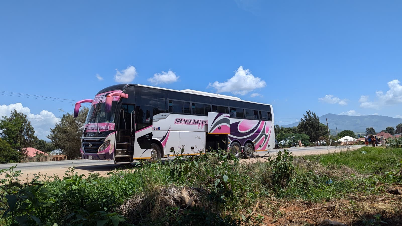 Travel Smart: Tips for Booking Your Next Trip with Shelmith Line